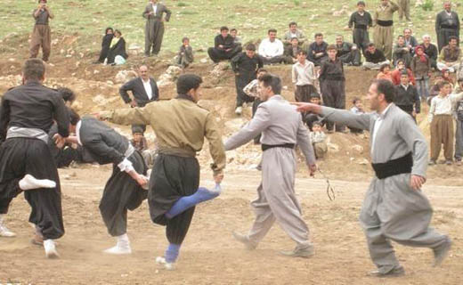 با پنج ساعت رانندگی از تهران ، به بهشت غرب کشور سفر کنید