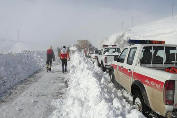 برف و کولاک در 3 استان کشور/امدادرسانی به445 تن در برف و کولاک
