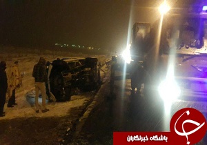 واژگونی خودروی وانت