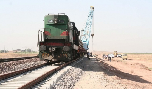 بهره برداری از راه آهن همدان تهران تا پایان امسال