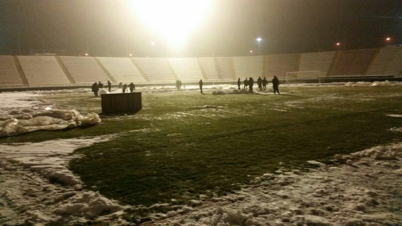 ورزشگاه ثامن آماده بازی شد