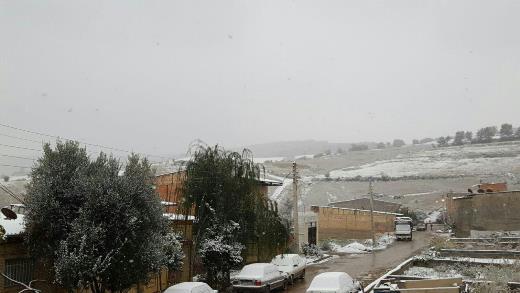 گلستان سفید پوش شد