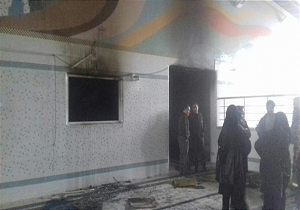 استخر مجموعه ورزشی شهرک صالح آباد آتش گرفت/ حادثه خسارت جانی نداشت