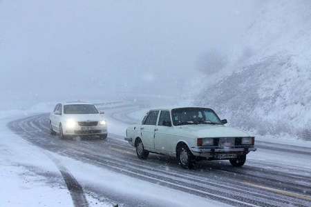 تردد در گردنه های خراسان رضوی با زنجیر چرخ میسر است
