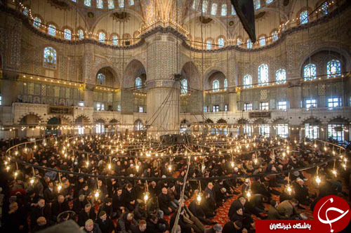 از عکس یادگاری با ملکه انگلیس تا تشییع جنازه با حضور ابرقهرمانان///////////////////////////
