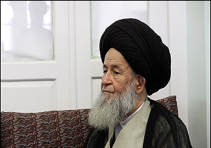 دانشجویان تقوای الهی پیشه کنند
