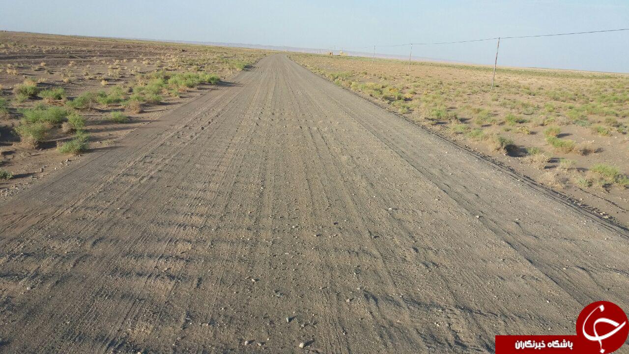 دشواری عبور و مرور در جاده روستای عباس&zwnj;آباد + تصاویر