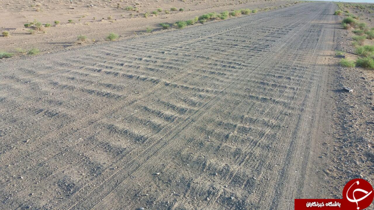 دشواری عبور و مرور در جاده روستای عباس&zwnj;آباد + تصاویر