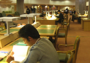 عضویت نیم بها در کتابخانه های عمومی