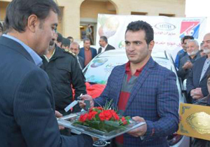 تجلیل از قهرمان المپیک و 11 مدال آور شهرضایی