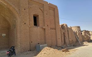 مرمت و بازسازی قلعه تاریخی ابراهیم آباد رستاق