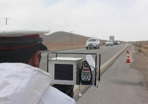 توقیف خودروی متخلف در محور تهران - گرمسار