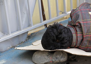 مرکز غربالگری کارتن خواب ها