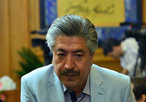 مخالف را دشمن نبینیم و او را له نکنیم/ درخت نوپای انقلاب با تفرقه به خطر می افتد