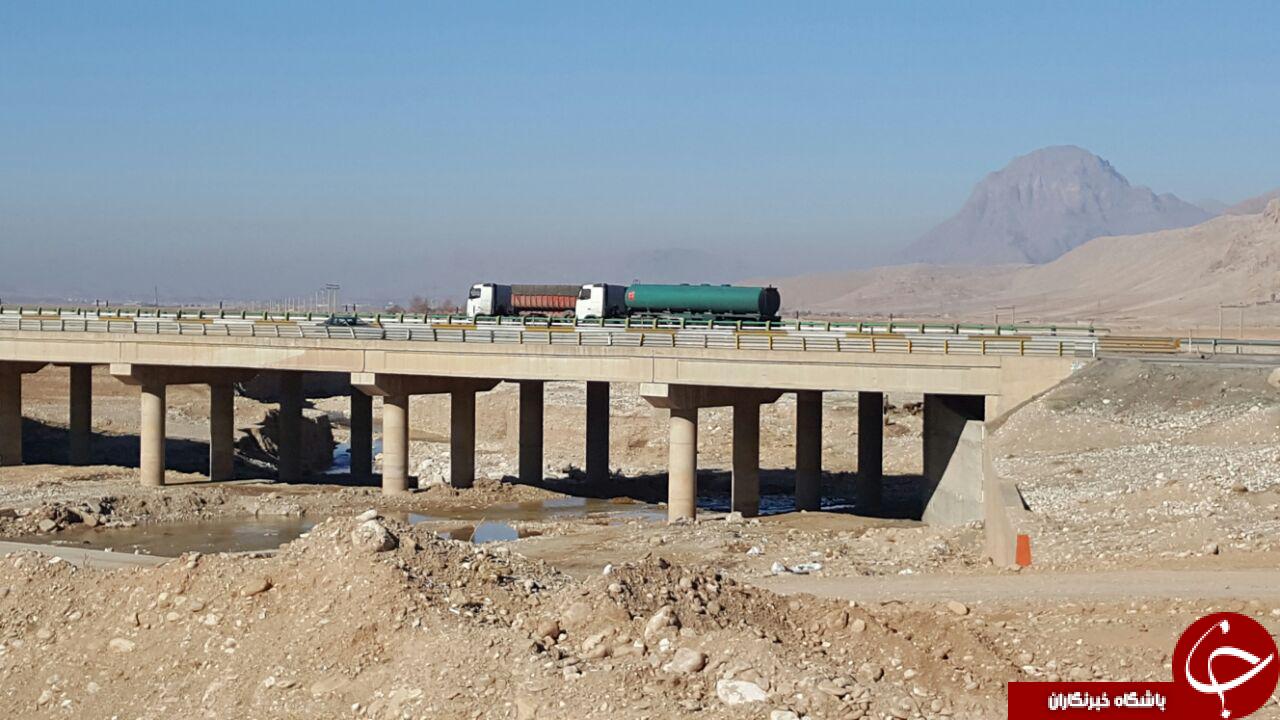 وضعیت نامناسب و خطرناک پل بابا حسین  + تصاویر