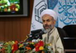 حافظان قرآن کریم پرچم داران خط بزرگ الهی