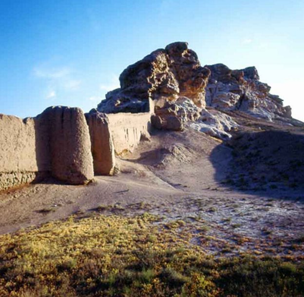 قلعه سنگ دژی مستحکم وتاریخی