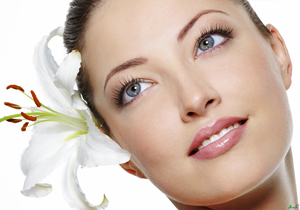 چگونه میتوانیم یک تونیک خانگی برای پوست تهیه کنیم؟