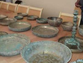 دو قاچاقچی آثار باستانی در هرات دستگیر شدند دو قاچاقچی آثار باستانی در هرات دستگیر شدند