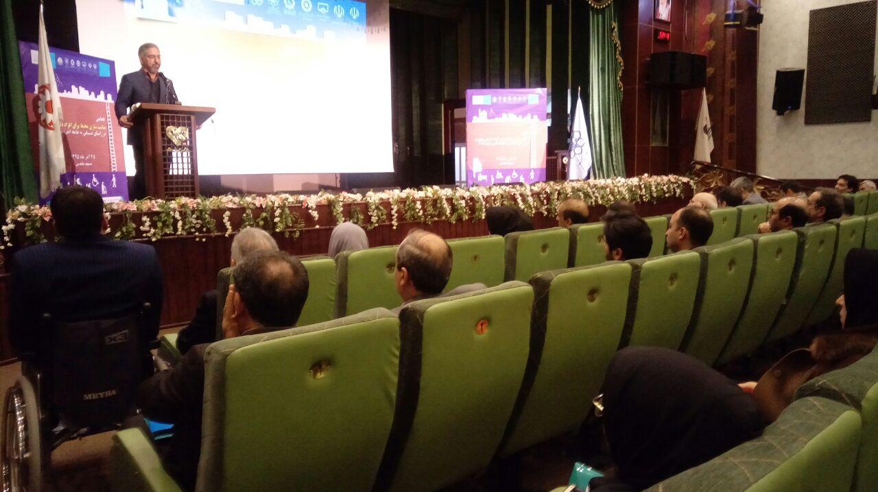 مناسب سازی محیط شهری وظیفه همه دستگاه های اجرایی است
