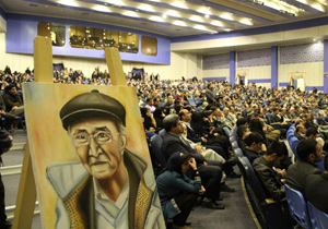 پروفسور اسرافیلیان الگوی ارزشمند برای نسل جوان است
