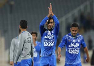 شایعه بزرگ بعد از بازی استقلال/ 3 اخطاره بود؟!