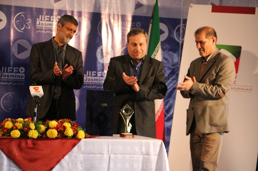 رونمایی تندیس