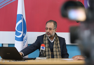 از وابستگی ملکه انگلیس به پیامبر اسلام تا پهن کردن نایلون در خیابان های لندن برای قمه زنی