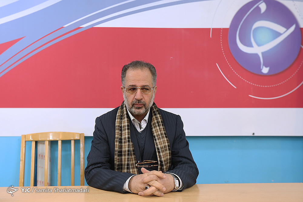 از وابستگی ملکه انگلیس به پیامبر اسلام تا پهن کردن نایلون در خیابان های لندن برای قمه زنی