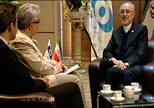 بدون تعارف با رییس سازمان انرژی اتمی + فیلم