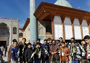 گل افشانی بارگاه امین ولایت در شیراز