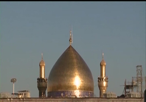 درخشش گنبد طلایی نجف در آسمان خدا + فیلم