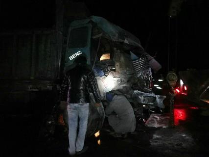 سه کشته و مجروح در تصادف محور ساوه  همدان + تصاویر