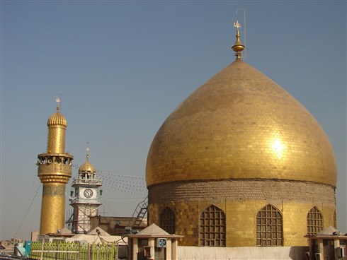 رونمایی از گنبد جديد حرم مطهر حضرت علي(ع) انجام شد