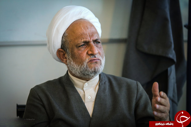 گفتگو با سخنران مراسم ختم بازیگران