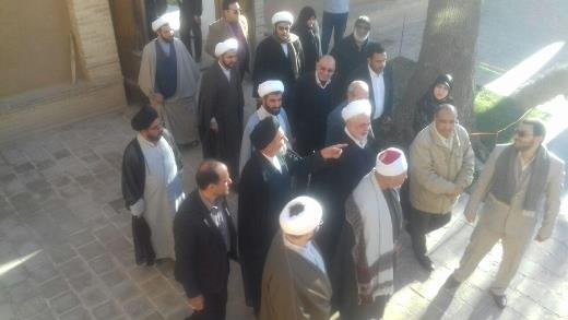 بازدید میهمانان خارجی از بیت امام (ره) در خمین + تصاویر