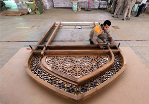 ساخت درهای حرم امام حسین(ع) در آستان قدس رضوی