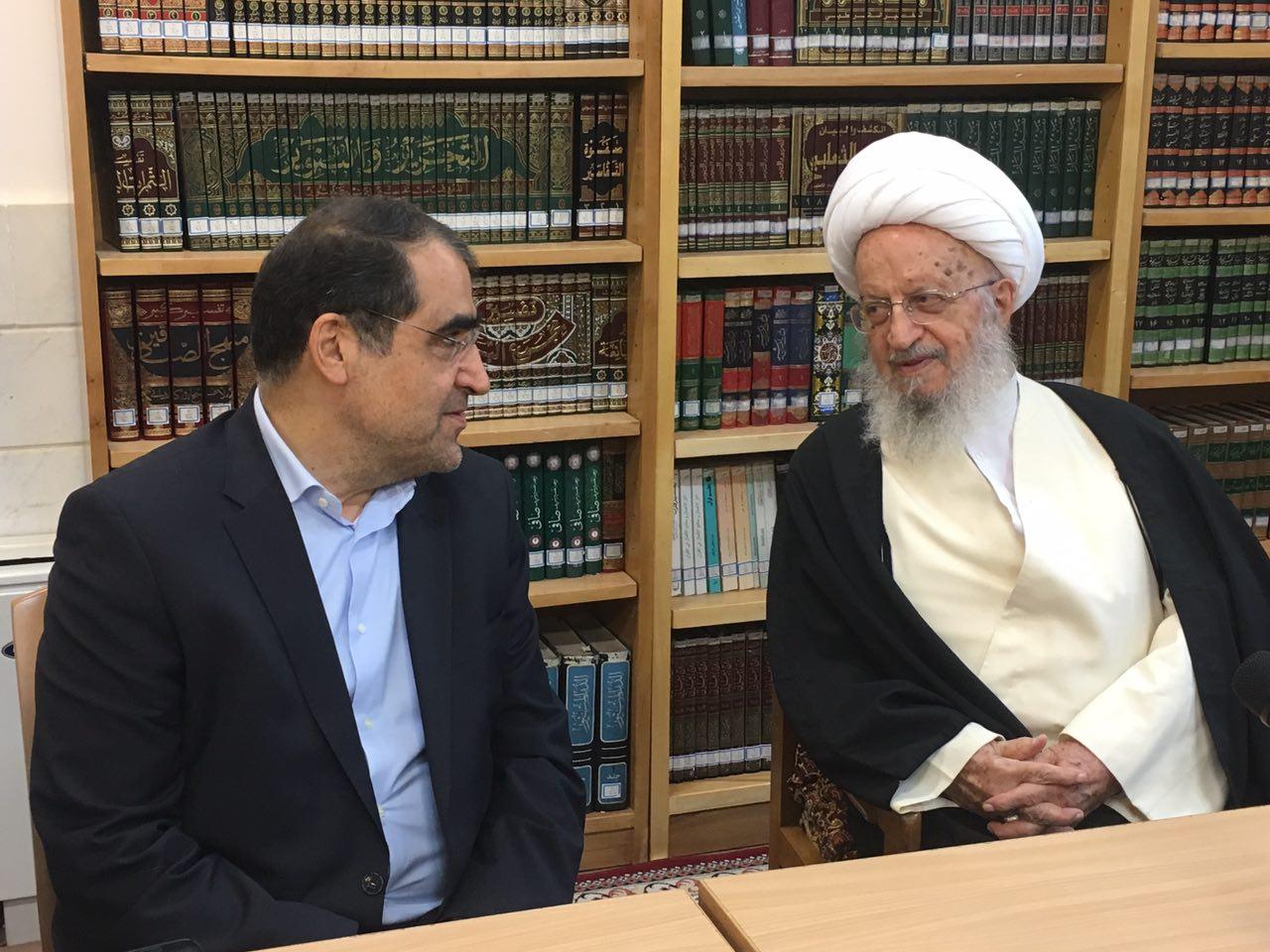 خدمت به استان قم، خدمت به کل کشور و مذهب تشیع است