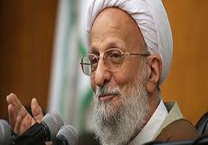 نباید با اختلاف‌افکنی میان مذاهب مختلف آب به آسیاب دشمن ریخت