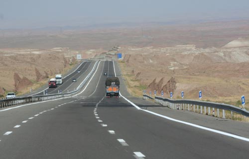 از به صدا در آمدن زنگ خطر واردات مرکبات تا افزایش بودجه عمرانی کشور درسال 96