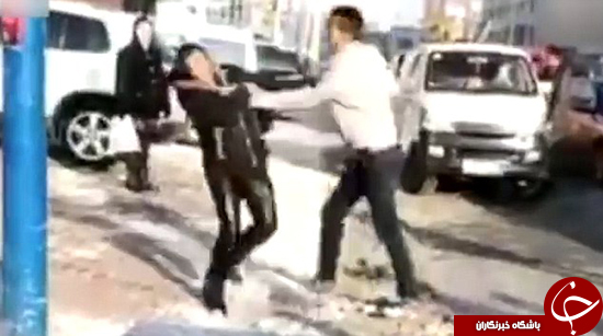 این پسر پدر و مادرش را کتک زد +تصاویر