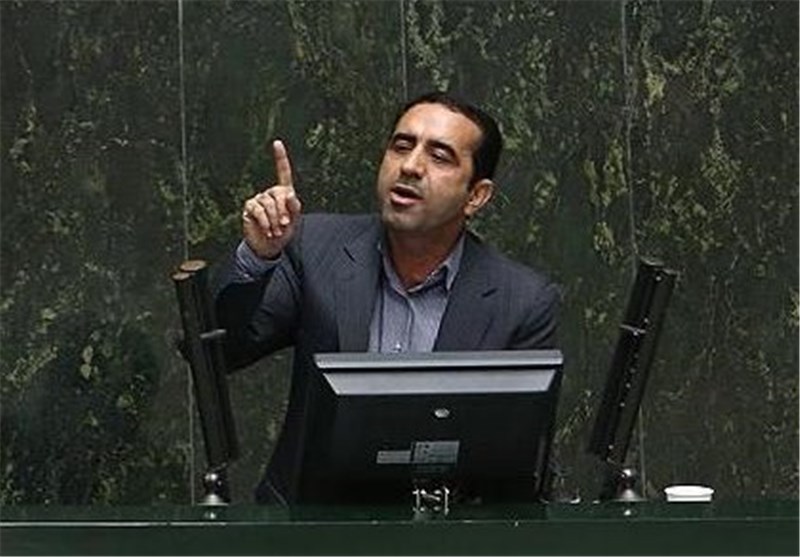 پول نفت خوزستان در جیب عده&zwnj;ای محدود است