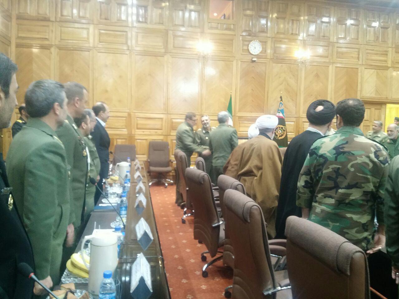 مراسم معارفه جانشین فرمانده کل ارتش آغاز شد