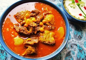 با این غذاها حال و هوای خود را تابستانی کنید/ تهیه آبگوشت به سبک زمستانه!