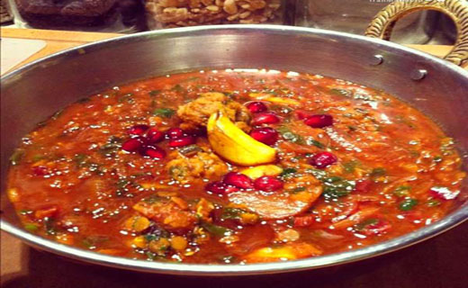 خوردن آش انار در شب یلدا فرموش نشود