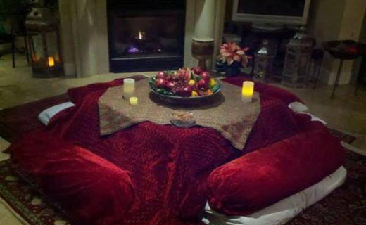 چیدن سفره های سنتی در شب یلدا