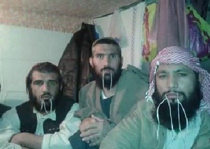 دوختن دهان و اعتصاب غذا؛ واکنش زندانیان افغان که باوجود پایان دوران محکومیت هنوز در بند هستند