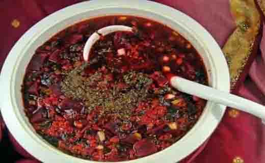 خوردن آش انار در شب یلدا فرموش نشود