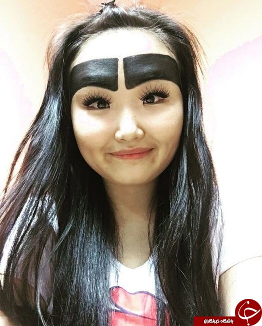 دختری که به خاطر داشتن ابروهای پهن، حسابی معروف شده است! /مشهور شدن دختر قرقیزی به خاطر ابروی پهنش +عکس