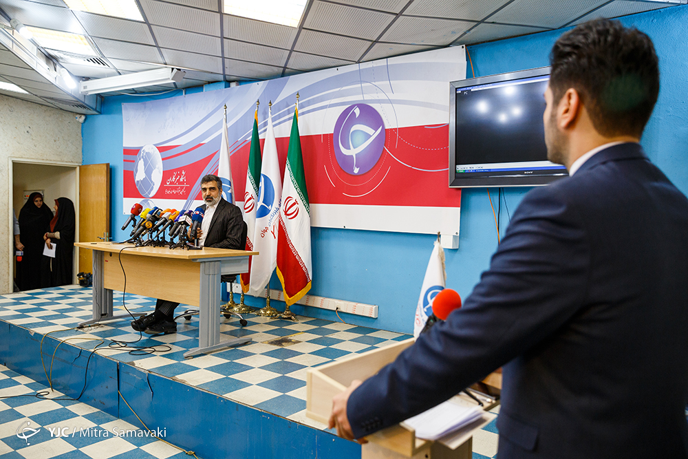 از گل کوچیک در &laquo;فوردو&raquo; تا غش آقای سخنگو بعد از عزیمت &laquo;آمانو &raquo;/ برخی می گن بزنید زیر گوشش!/ آی آر 8 جوان برومندی شده!/ سوال یواشکی!